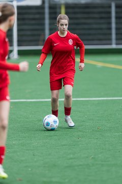 Bild 204 - wBJ VfL Pinneberg - Eimsbuettler TV2 : Ergebnis: 3:5